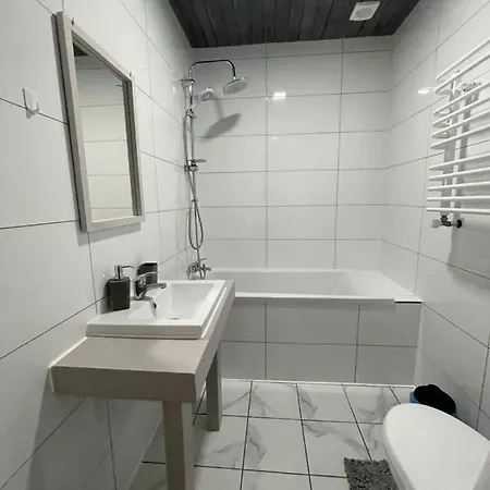 Kelef House Tatariv